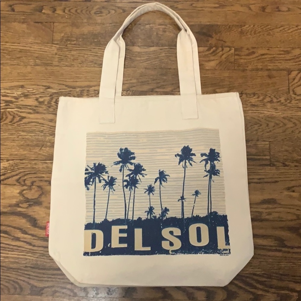 Del Sol color changing Tote